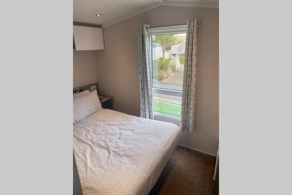 Presthaven Cozy Retreat Apartment Престатин Екстериор снимка