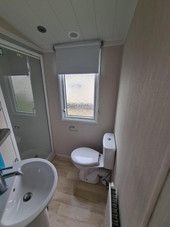 Presthaven Cozy Retreat Apartment Престатин Екстериор снимка